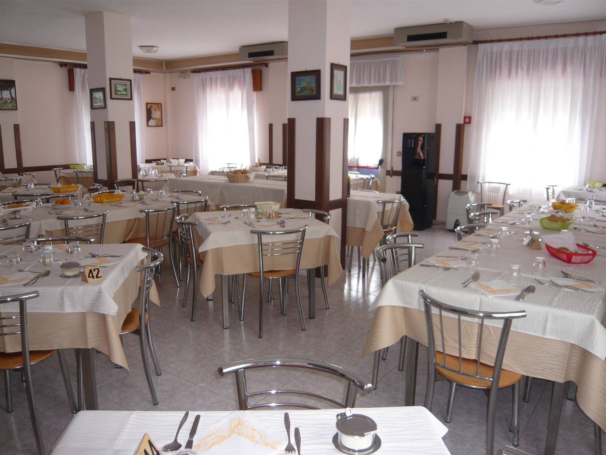 Hotel Vianello Lido di Jesolo Exterior photo